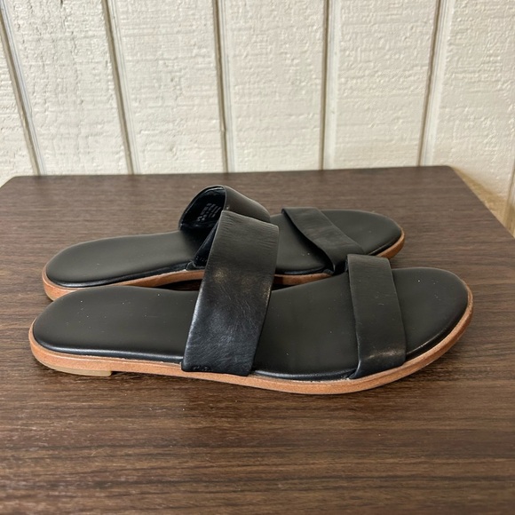 Cole Haan Findra II Sandals, size 7B. - Picture 1 of 8
